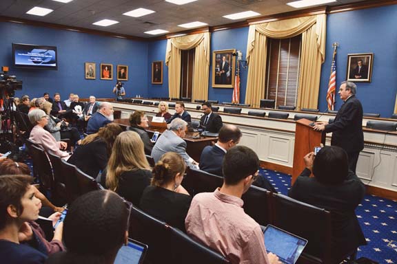 Praveen Arany, James D. Carroll (CEO, THOR Photomedicine), and Annette Quinn give a Congressional Briefing on photobiomodulation and the opioid crisis on Capitol Hill, Washington C.D.