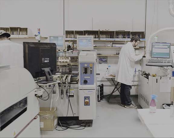 Engineers talking about the high quality components that go into NovoTHOR